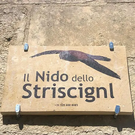 Il Nido Dello Striscignl 3* Matera